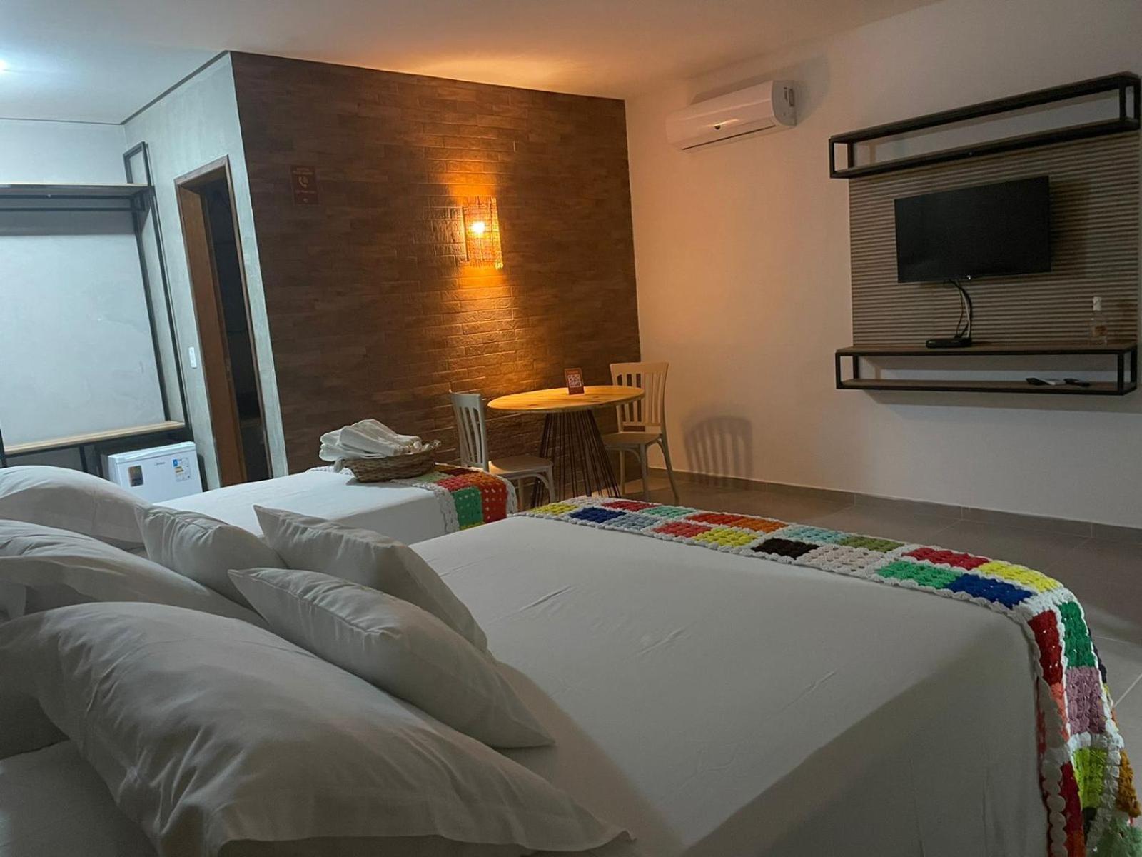 Minduba Inn *